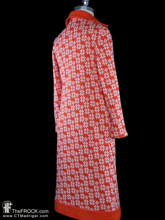 1970s snowflake knit shirt dress,  acrylic knit m… - image 6