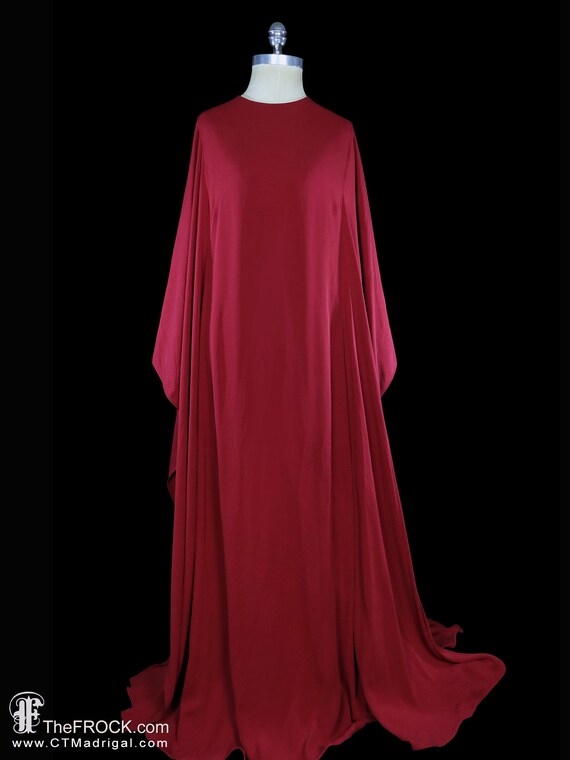 Valentino caftan Clearance