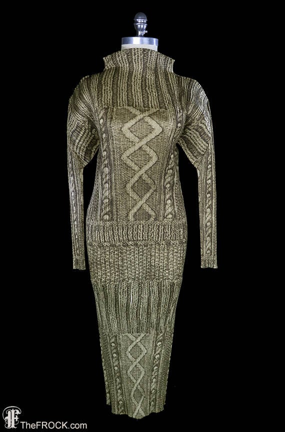 Issey Miyake dress, avant garde pleated long sleev