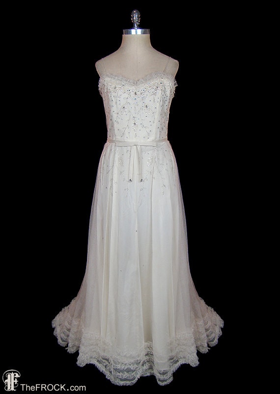 1930s wedding dress, ruffled net tulle heavily be… - image 1