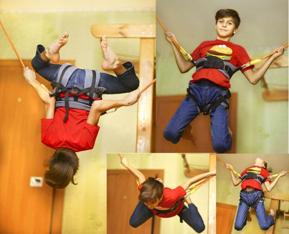 Bungee top jumping indoor