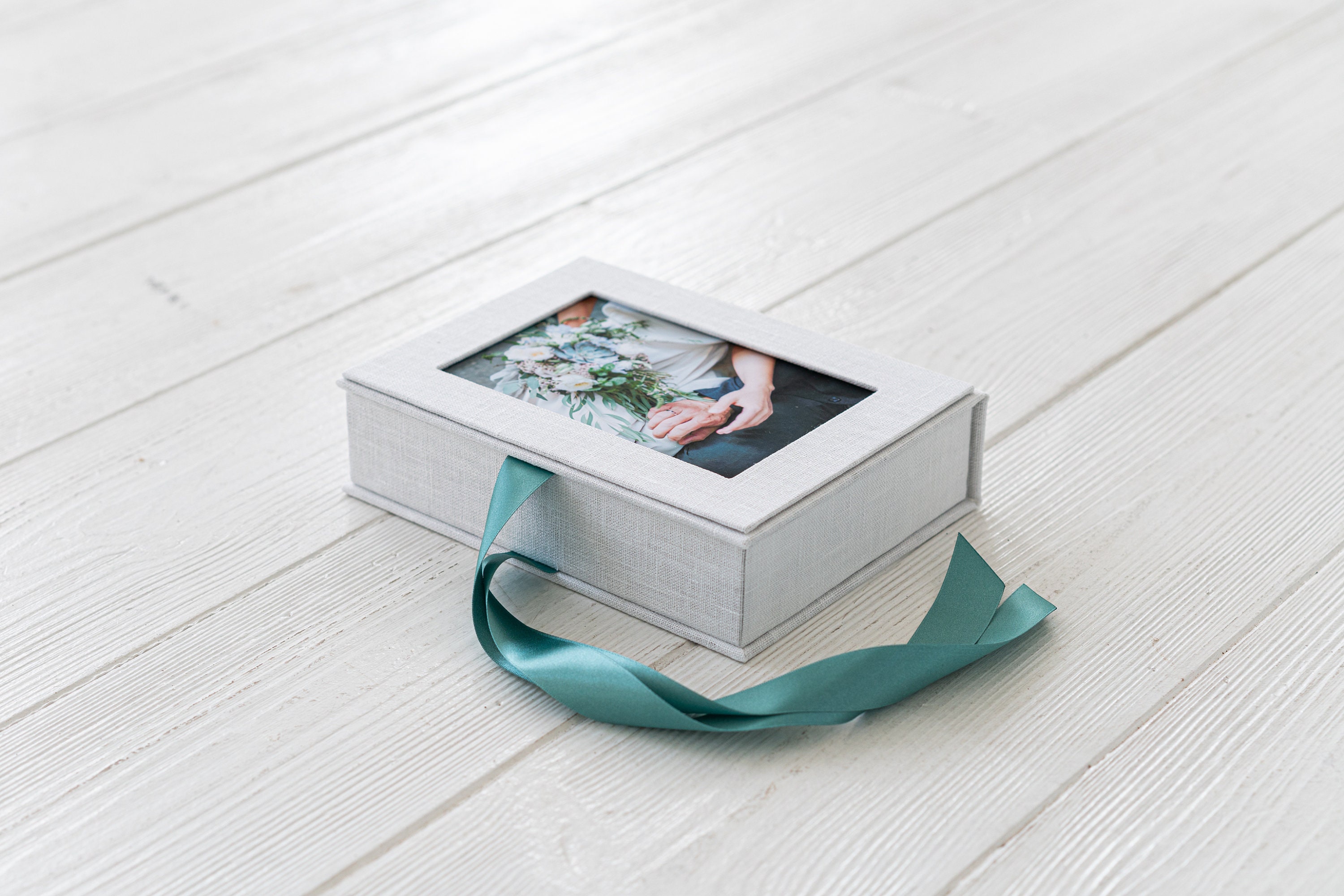 деревянный короб для фотографии и флешки Cardboard picture frames, Frame, Pictur