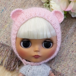 Blythe knitting bear hat pattern, hat with ears for doll, 12 inch doll bear hat pattern