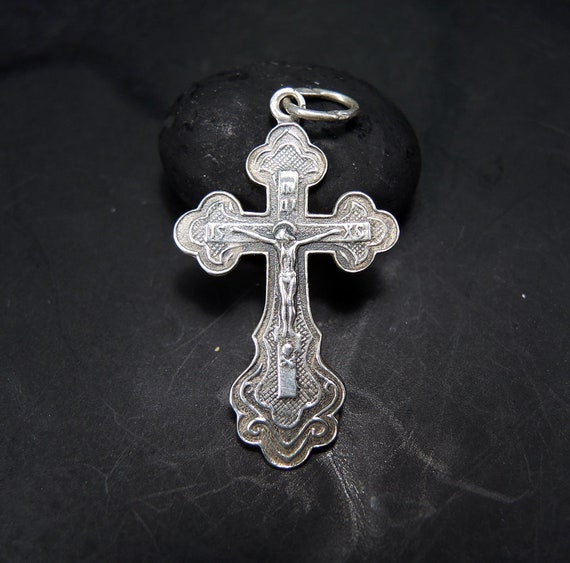 Anhänger verziertes Kreuz mit Christusfigur Jesus Figur 925 Sterling Silber