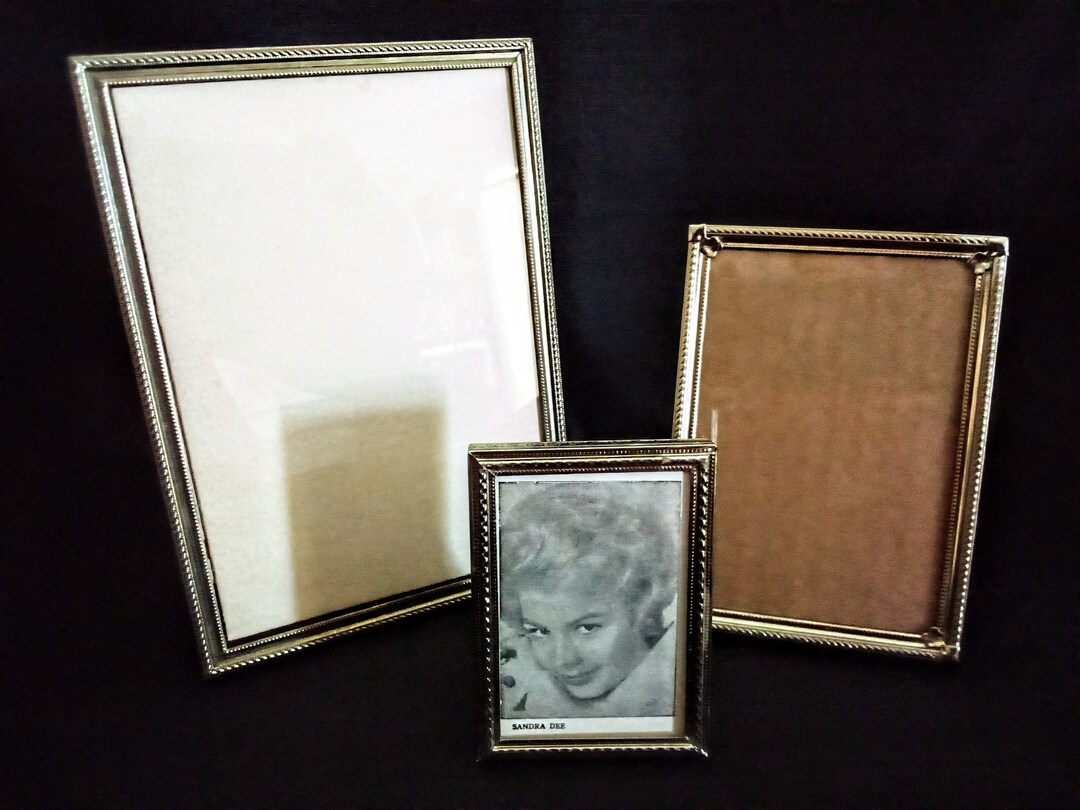 Set of 3assorted Small Vintage Frames 3small Goldtone Etsy