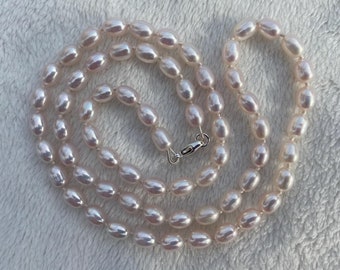 Freshwater pearl necklace, bracelet set; Pale pink and white natural colour rice shaped small 4-4.5mm genuine pearls, Silver lobster clasp