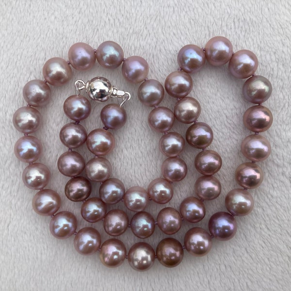 Freshwater pearl necklace, Pinkish purple lavender natural color semi round to round 8.5-9.5mm genuine pearls, 17.75 inches, Silver clasp