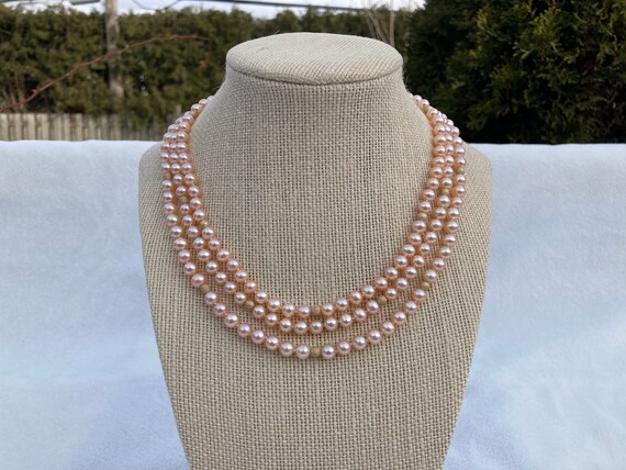 Peach pearl best sale necklace