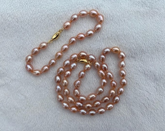 Freshwater pearl necklace bracelet set, AA+ rice shaped pink natural colour 6-6.5mm genuine pearls, Hand knotted, Gold plated silver clasp