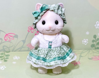 NIGHTGOWN dress for MOTHER Calico Critters clothes - Sleepy time green and white!