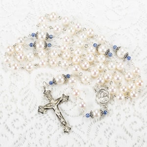 Mother of Mary Mantle Rosary Freshwater Pearls & Kyanite Handmade Heirloom, Unique Gift for Catholic Women and Mom, Bali Sterling Silver zdjęcie 5