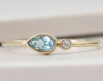 Blue Topaz Gold Ring, Sky Blue Topaz Engagement Ring, 9ct Solid Gold Diamond and Sky Blue Topaz Ring, November Birthstone Ring, Promise Ring