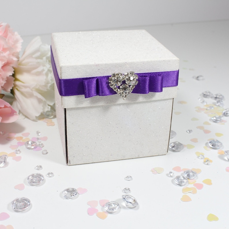 exploding box confetti