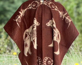 Alpaca Poncho with Hood | Soft and Comfortable Wool | Bears | Reversible | red brown | Made by Indigenous Hands - Nativ | Gift Idea