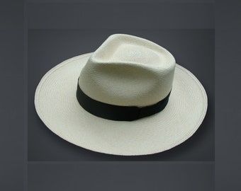 Genuine Panama Hat Montecristi Ecuador - "Diamante" fino regular - Highest quality hat of toquilla straw | Handmade Sun hat | Men and women