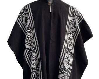 Poncho with Hood | Soft and Comfortable Wool - Black | Native Design | Made by Indigenous Hands