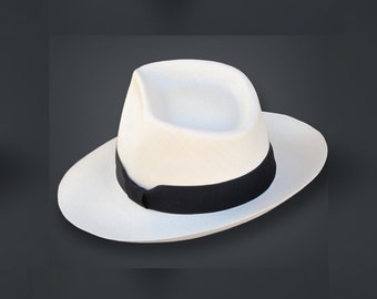 Genuine Panama Hat from Montecristi Ecuador - "Diamante" Superfino - Highest quality hat of toquilla straw | Gift Idea