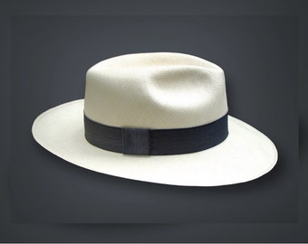 Genuine Panama Hat from Montecristi Ecuador - "Clásico" Superfino - Highest quality hat of toquilla straw | Gift Idea