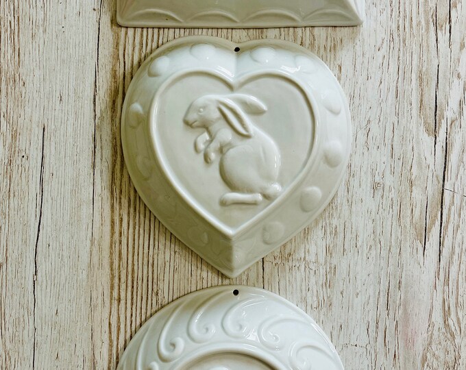 Vintage Ceramic Decorative Jello Mold / Dessert Mold Rabbit, Rooster