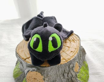 Baby Toothless, shoulder pet