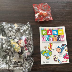Takashi Murakami/Kaikai Kiki - Mr. DOB & Mushrooms / Pink. -  Certificate included