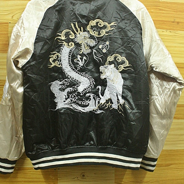 SALE vintage japan souvenir bomber jacket