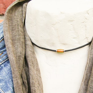 Mood Bead Choker Necklace, Modern Minimalist Simple Retro Color-Changing Bead on Leather Cord, Fun Trendy Funky Unisex BFF Gifts under 20