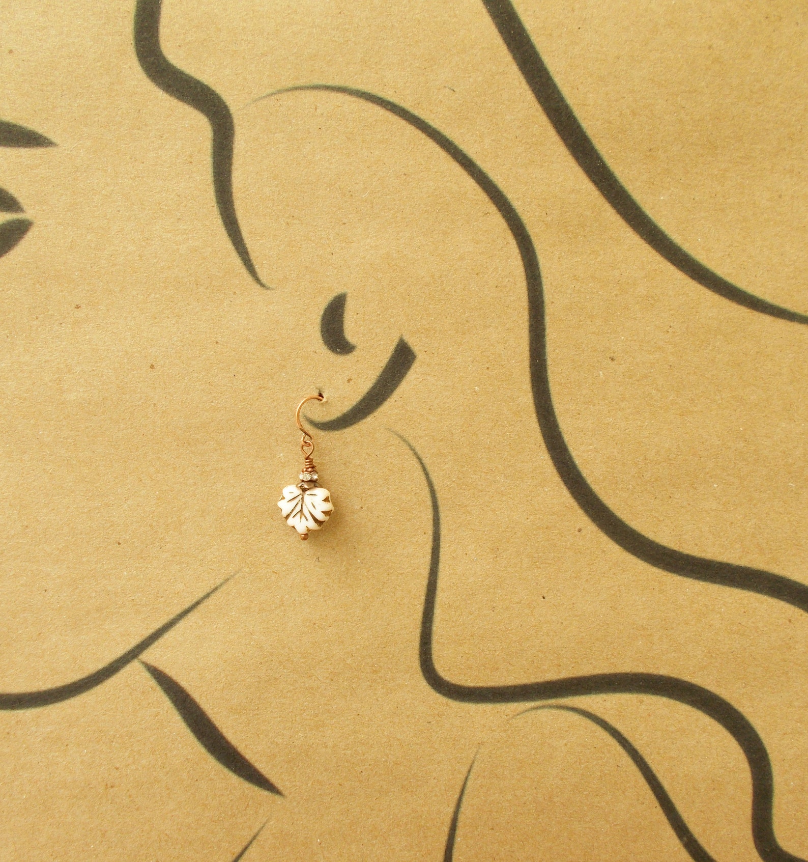 Small Leaf Earrings in White Glass & Copper Petite Nature Etsy