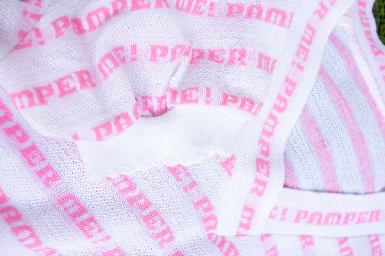 Pamper Me 80/'s Knit sweater