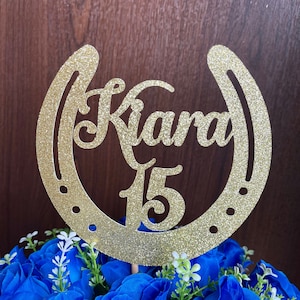 Personalized Quinceanera Horseshoe Centerpiece/Topper, Mis Quince Centerpiece, Quinceañera Horseshoe Cake Topper, Mis 15, Centro de Mesa