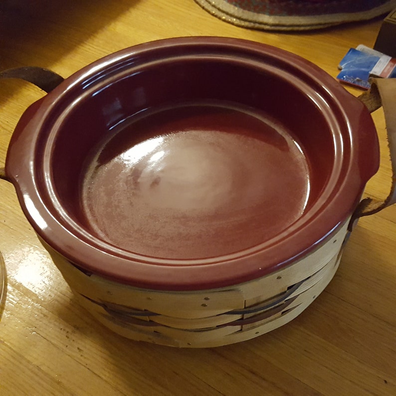 Peterboro Spinning Lazy Susan Basket With Stoneware Casserole Dish