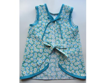 Lil' Helper Apron - Teal Daisies