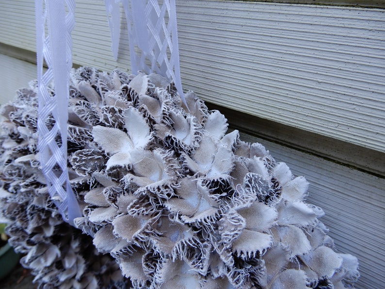 Wedding Woodland Craft Handmade Winter Wreath 14 Beechnuts with White Lattice Satin Bow Seed Pods Cones Home Decor Nuts