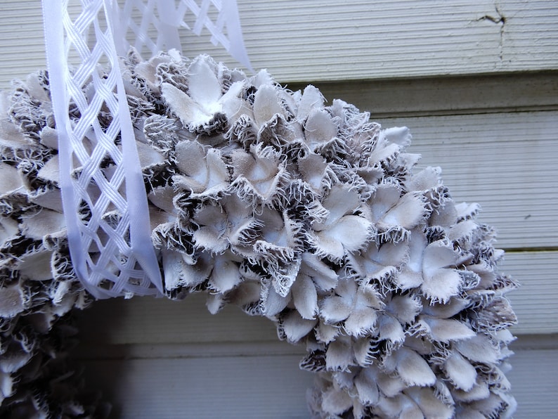 Wedding Woodland Craft Handmade Winter Wreath 14 Beechnuts with White Lattice Satin Bow Seed Pods Cones Home Decor Nuts