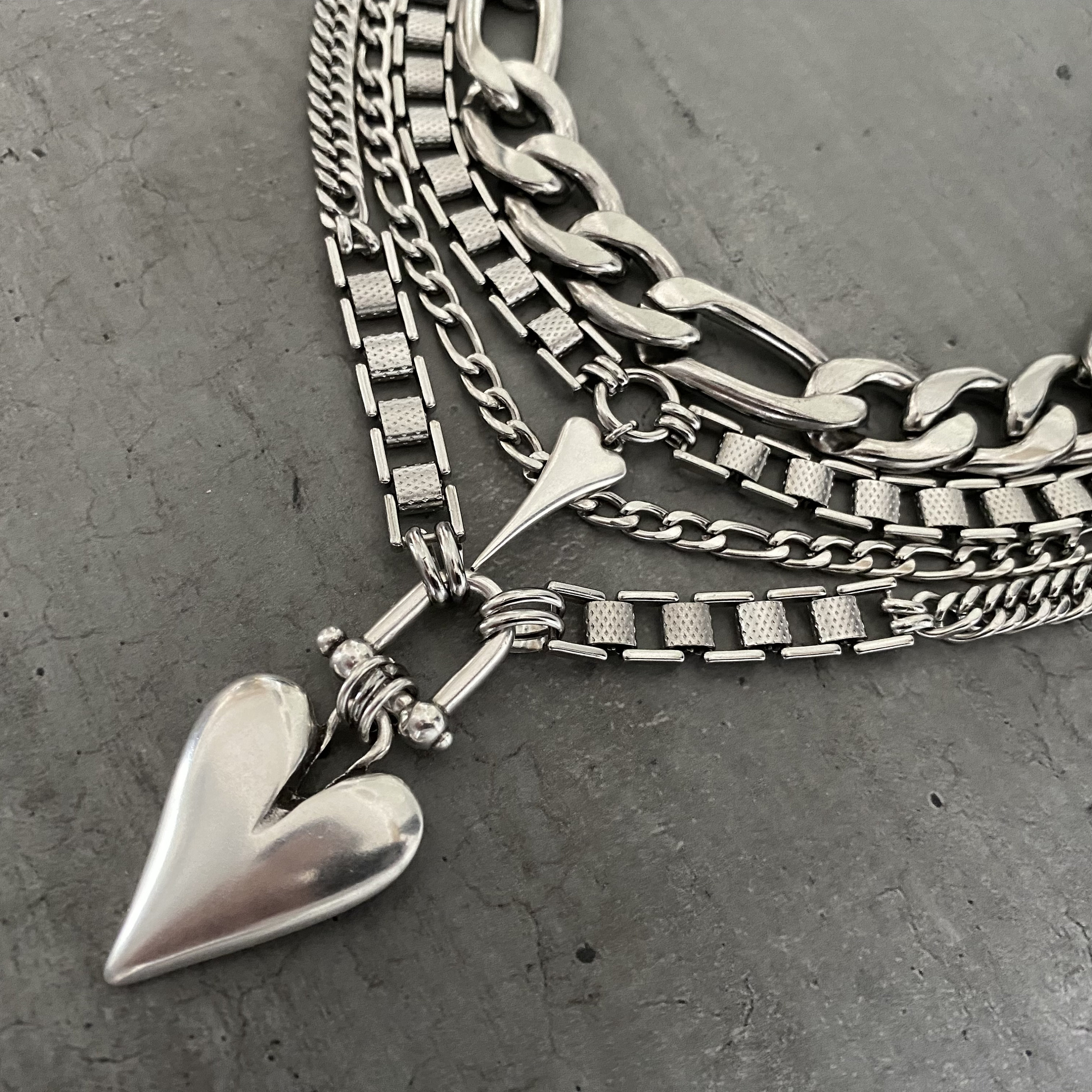 Chunky Necklace With Heart Pendant for Women in Lead Cadmium Chunky Necklace With Heart Pendant for Women in Lead Cadmium