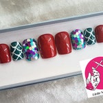 Little Mermaid Hand Painted Disney Inspired False Nails | Little Nail Designs