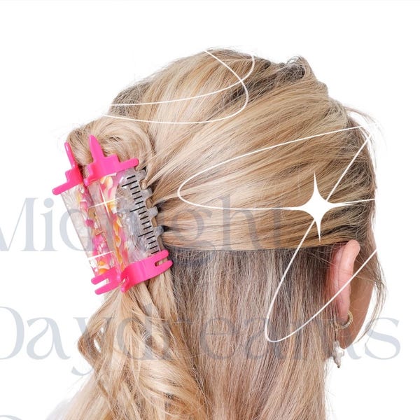 Half-Up Hairdo Med Syringe Hair Clips