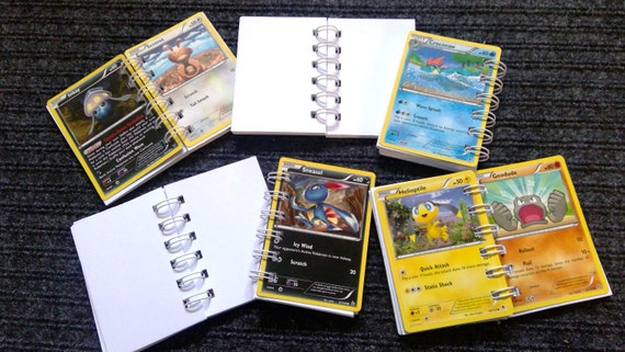 10 carnets Pokémon, petit carnet, cartes Pokémon recyclées, faveur de fête,  cartes à collectionner, cadeau unique, cadeau de classe, fête  d'anniversaire, cadeau -  France