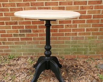 White Oak Round Top, Edge Grain Glued,27 1/2 × 7/8" Cutting Board Style, No Knots, Unfinished, Sanded, Stain Grade, 1 each,Profiled edge