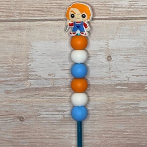 Poppenhaaknaald met kralen, maat 5 mm/h