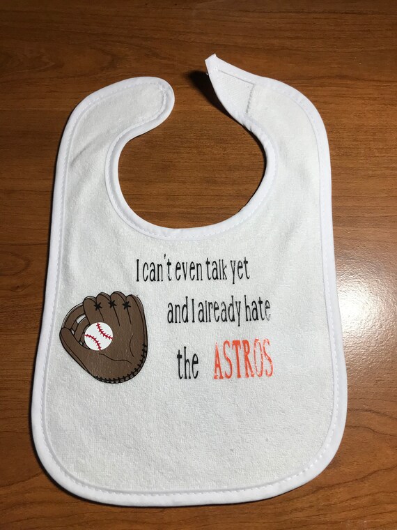 baby hates bibs