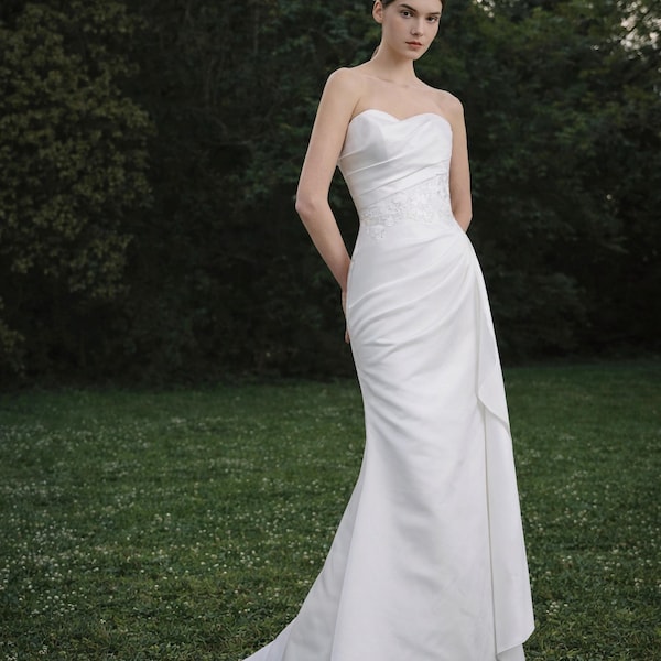 Strapless Satin Wedding Dress with Sweetheart Neckline & Corset Back