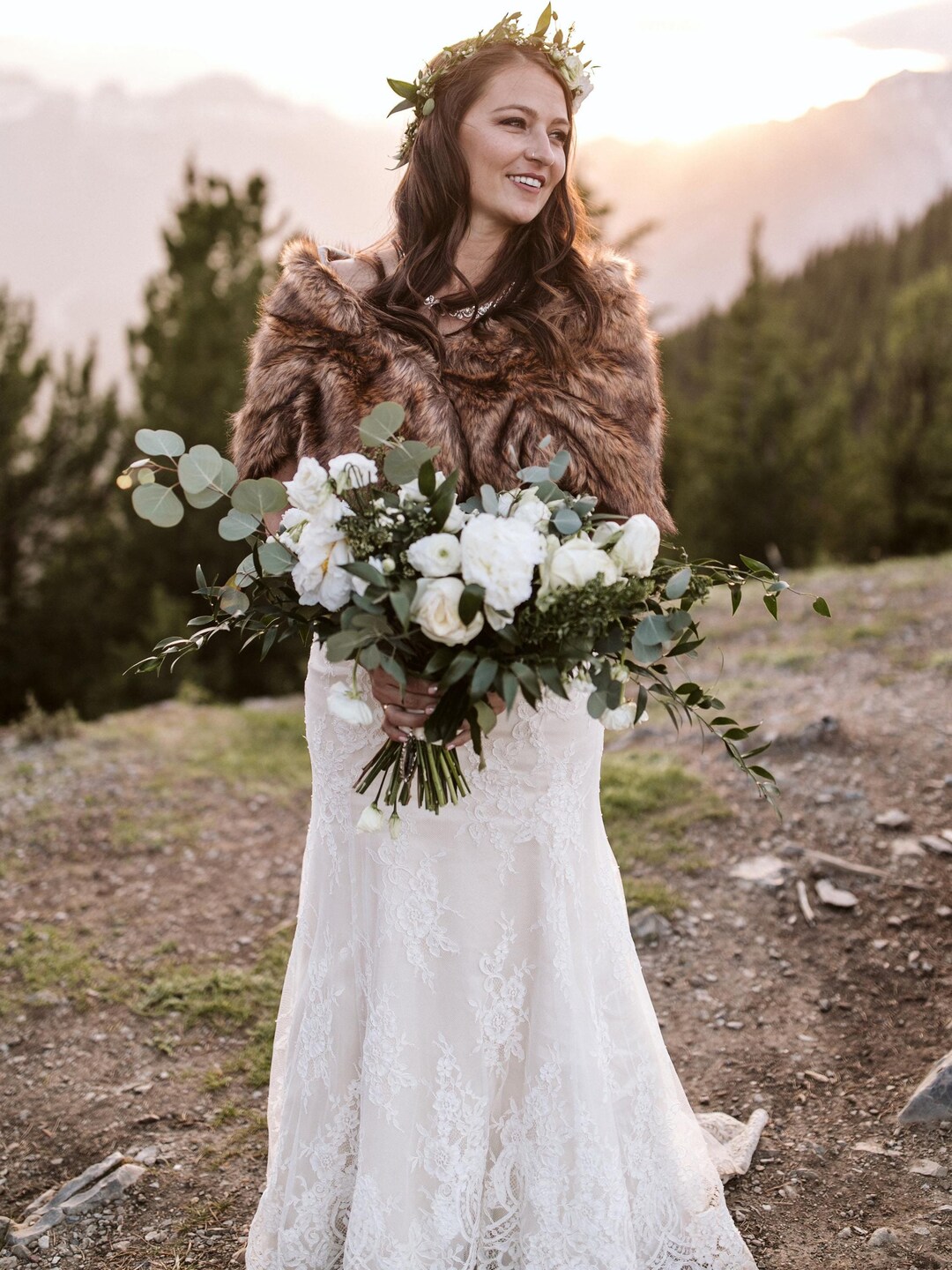 Women's Brown Faux Fur Shawl With Black-tip for Winter