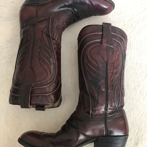 Burgundy square toe Dan Post boots