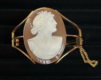 Joyas antiguas con camafeos