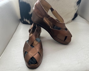 RE-MIX Bronze Schuhe- ungetragen.