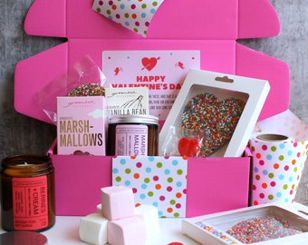 VALENTINE'S DAY Custom Hamper | PERSONALISED | Chocolate & Candle Gift Pack | I Love You | Pink