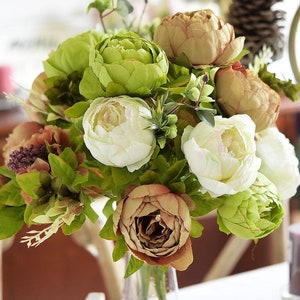 Warme braun grüne Pfingstrosen - 2 Bündel Seiden-Kunstblumenstrauß für Wohnkultur, Hochzeiten, Herzstücke