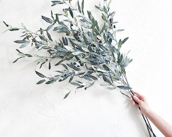 Tallos de olivo artificiales altos con aceitunas: Ramas de vegetación artificial de 45 pulgadas