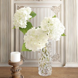 Real Touch Artificial White Hydrangea Stems – Lifelike Silk Flowers for Home, Wedding and Centerpieces